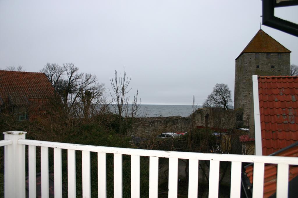 Mullbaersgardens Bed And Breakfast Visby Extérieur photo